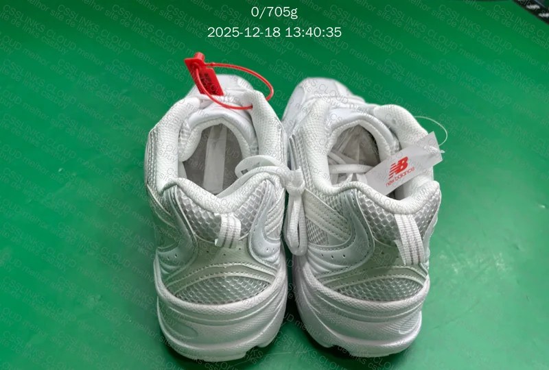 New Balance 530 Triple White 9