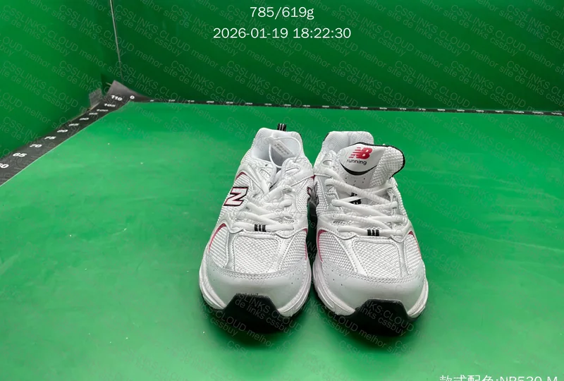 NEW BALANCE 530 WHITE SILVER RED 7