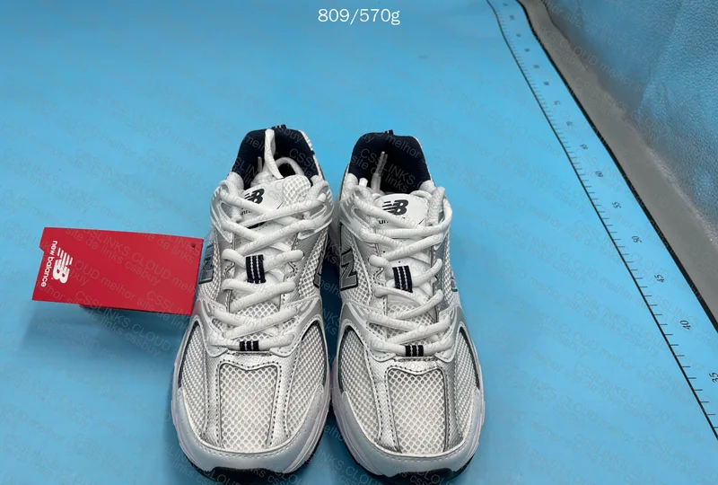 New Balance 530/NB 530 + Brinde - 180y 8