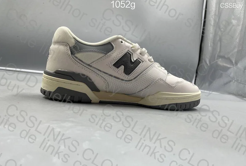 New Balance 550