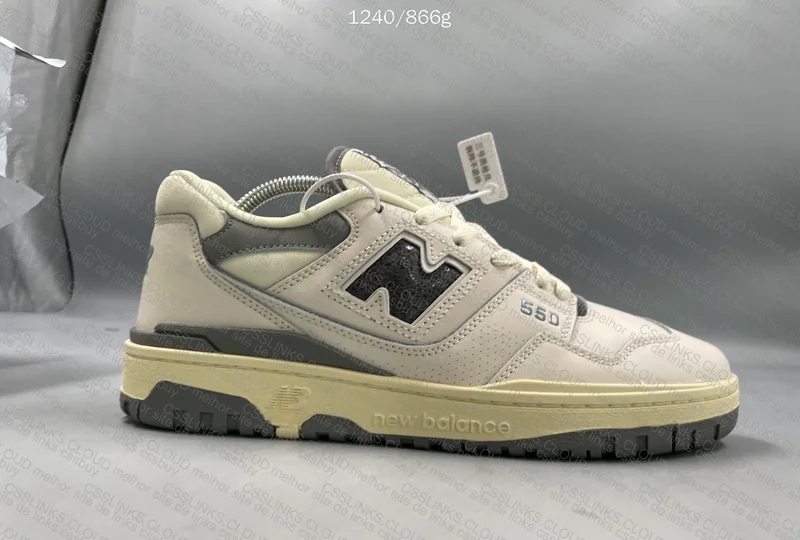 New Balance 550