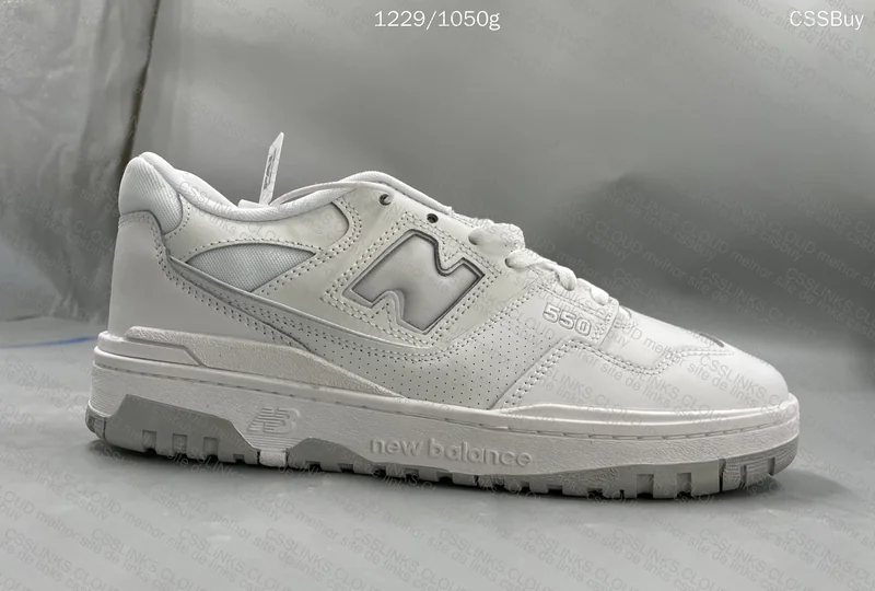 New Balance 550 White 4