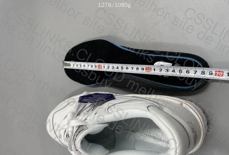 New Balance 550 - White with Grey 6