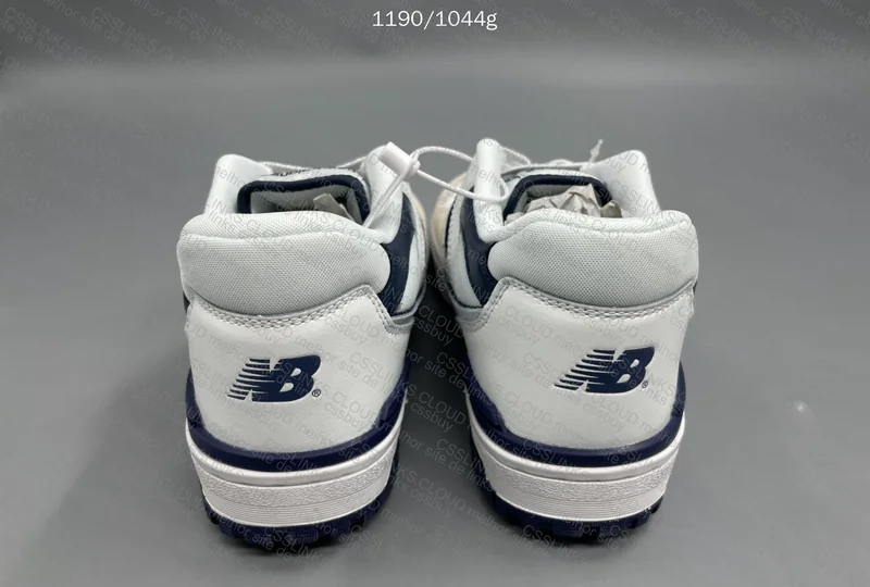 NEW BALANCE 550 - NAVY BLUE