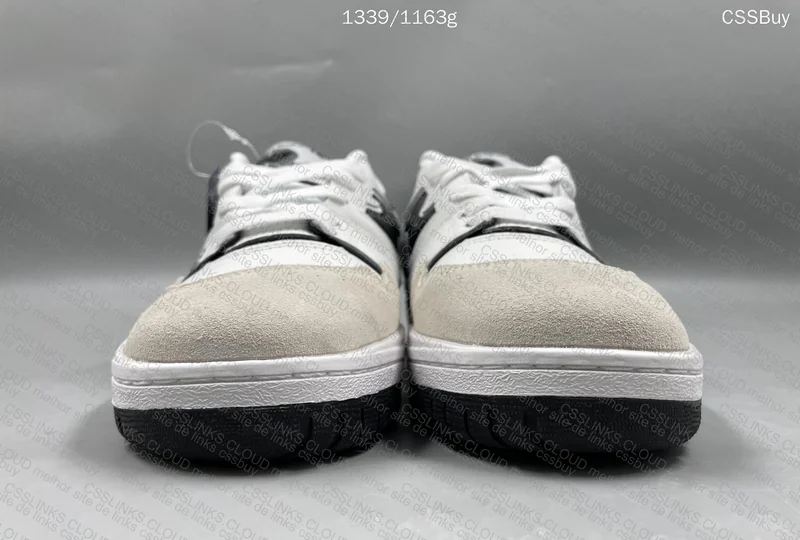 New Balance 550 Sea Salt Black 4
