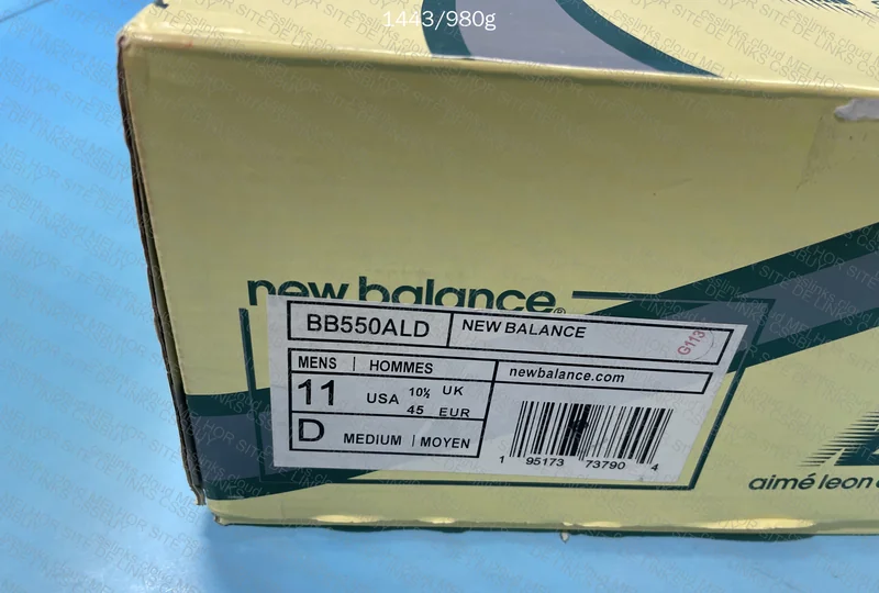 New Balance 550 Sea Salt Hunter Green 3