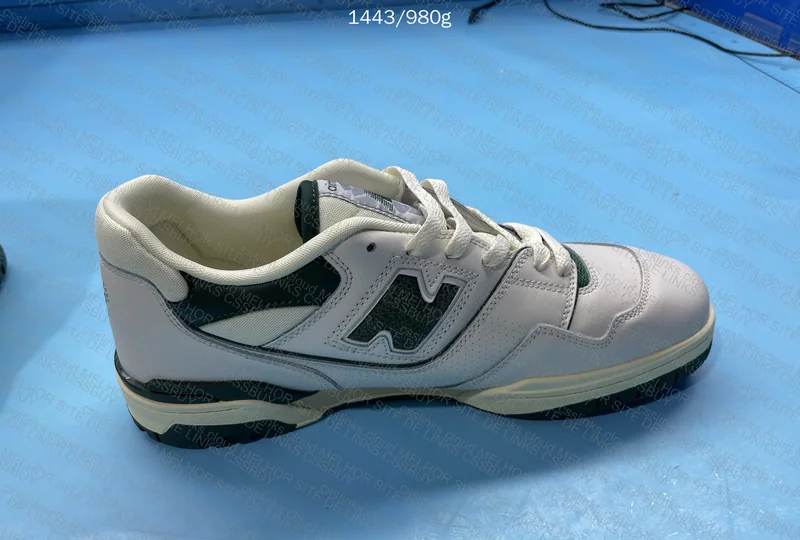 New Balance 550 Sea Salt Hunter Green 7