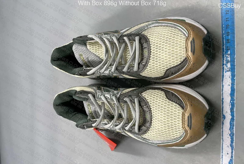 New Balance 860 v2 x Aimé 3