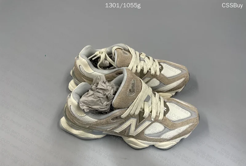 New Balance 9060
