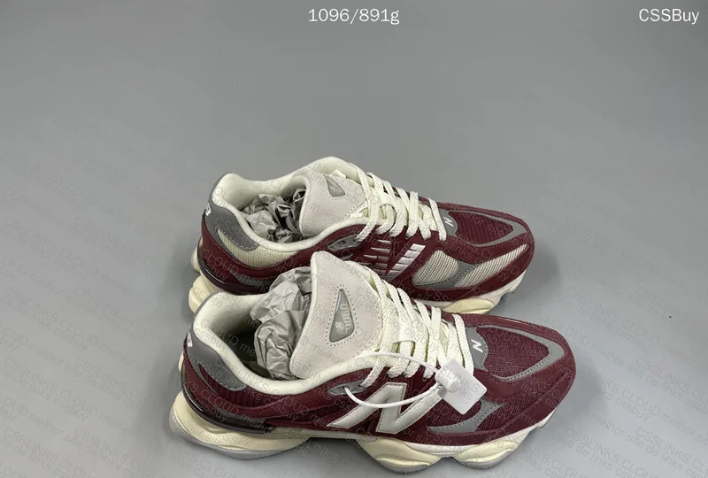 New Balance 9060