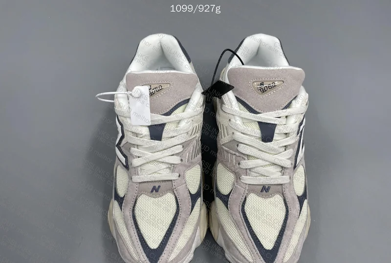 NEW BALANCE 9060