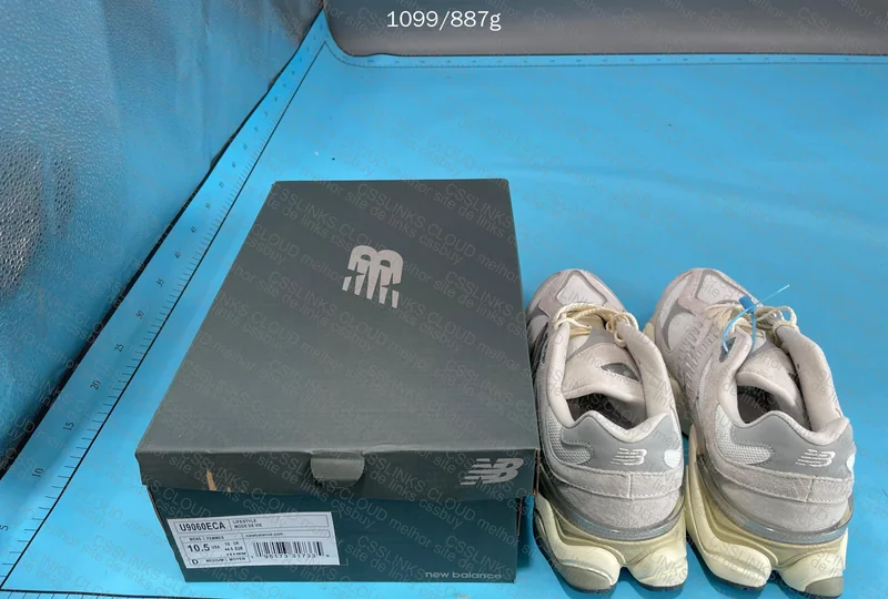New Balance 9060