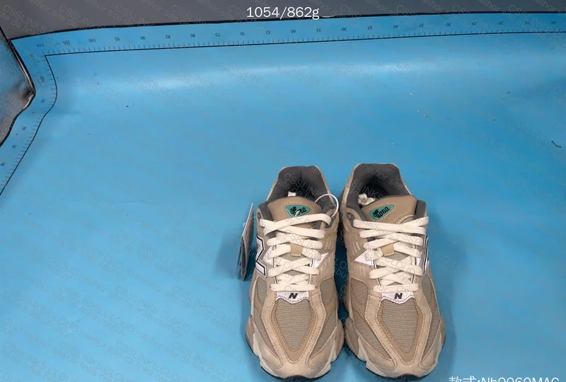 New Balance 9060 8