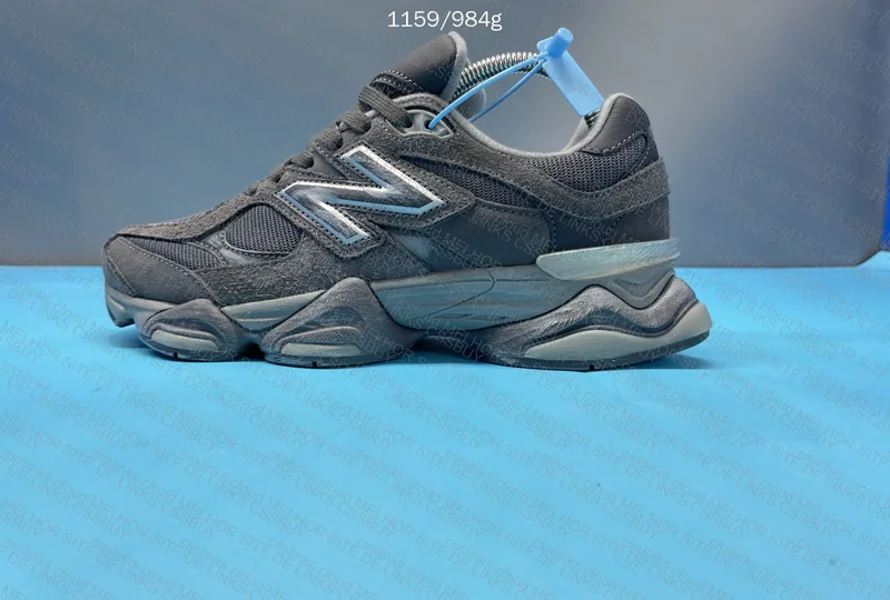 New Balance 9060 7