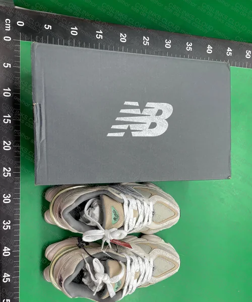New balance 9060