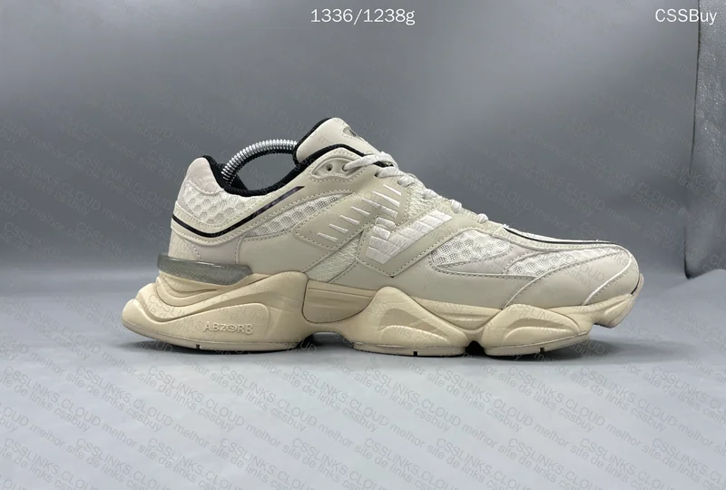NEW BALANCE 9060 (250Y) 6