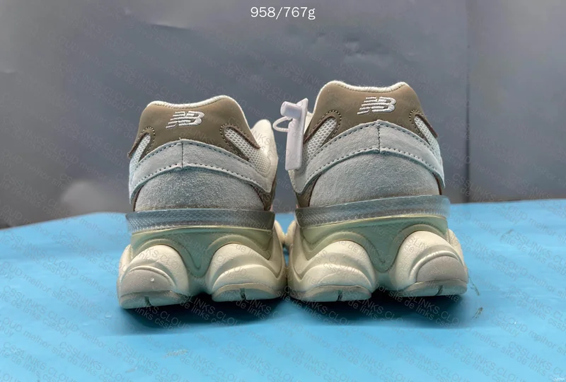 New Balance 9060 - Beige 2