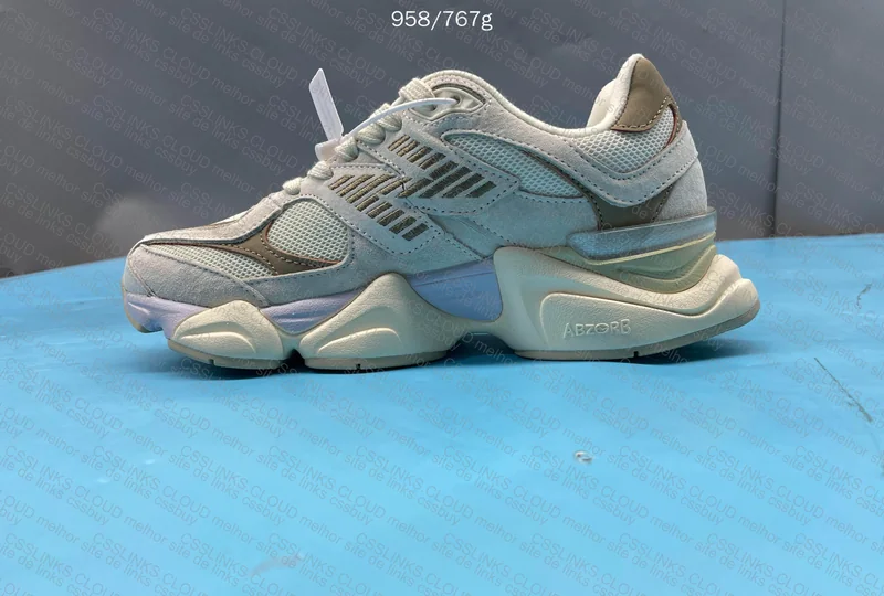 New Balance 9060 - Beige 5