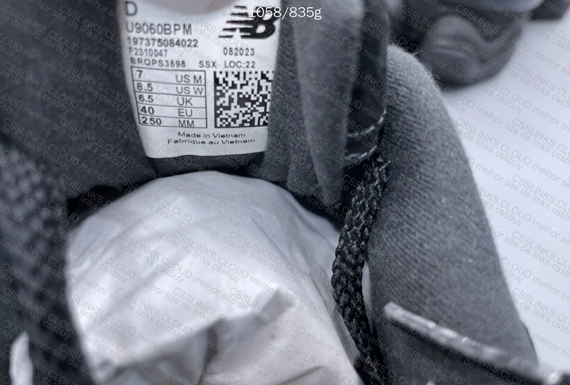 NEW BALANCE 9060 BLACK 8