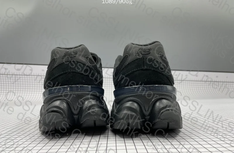 New balance 9060 Black 3
