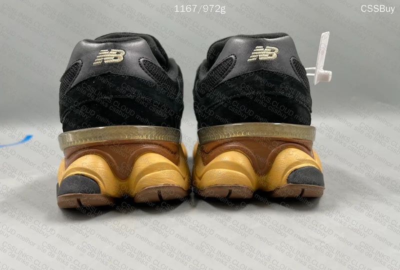 New Balance 9060 “ Black Royal Gum” 7