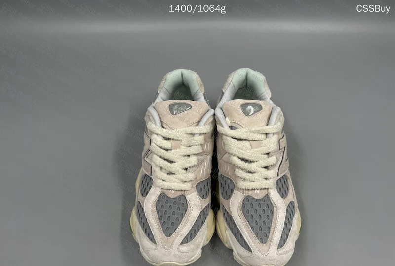 New Balance 9060 Bricks & Wood