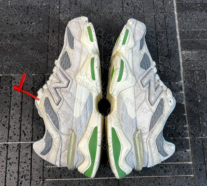 New Balance 9060 BW1 9