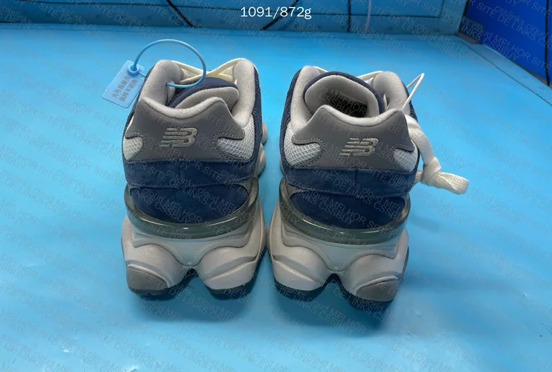 NEW BALANCE 9060 - C BATCH