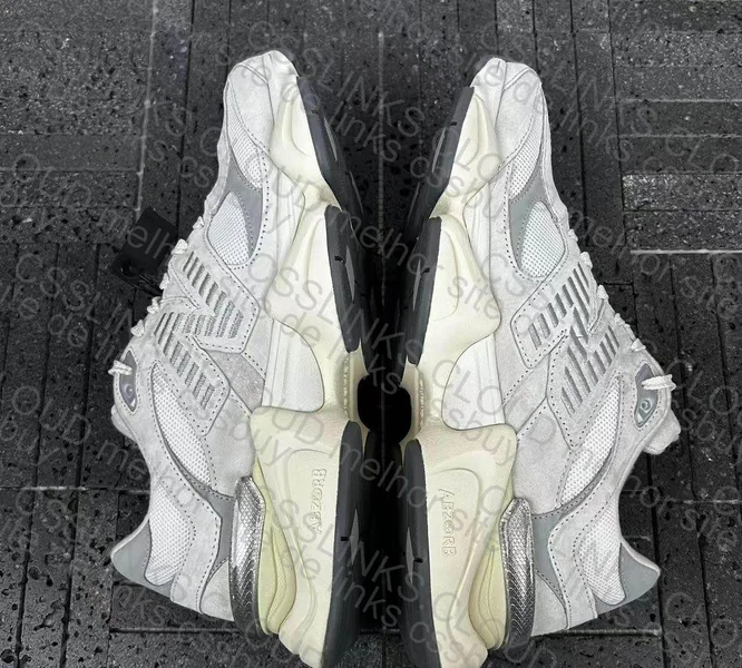 New Balance 9060 ECA 4