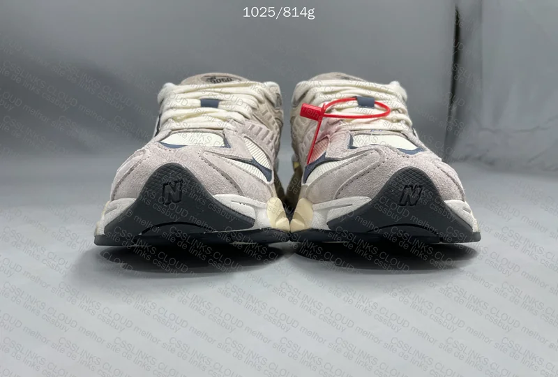 New Balance 9060 - EEB