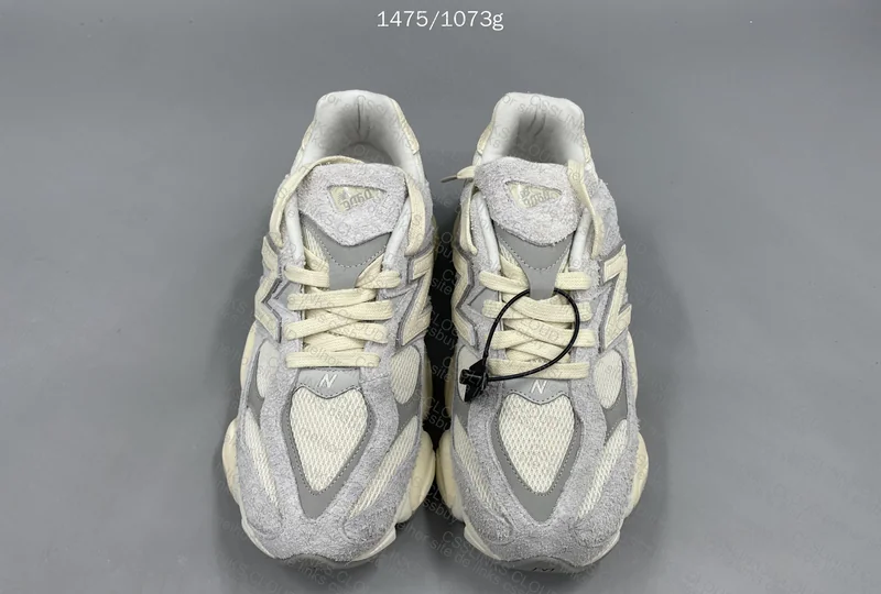 New balance 9060 GOAT