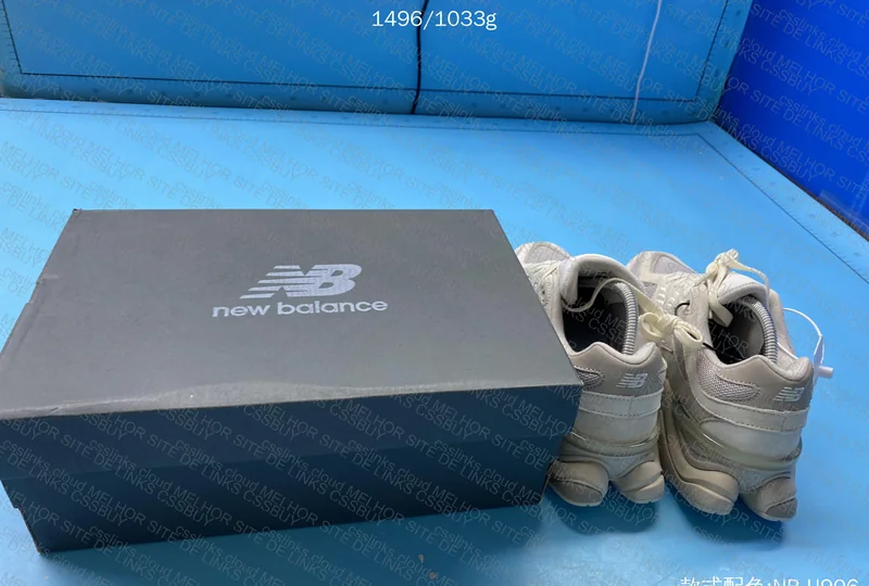 New Balance 9060 Grey Moonbeam