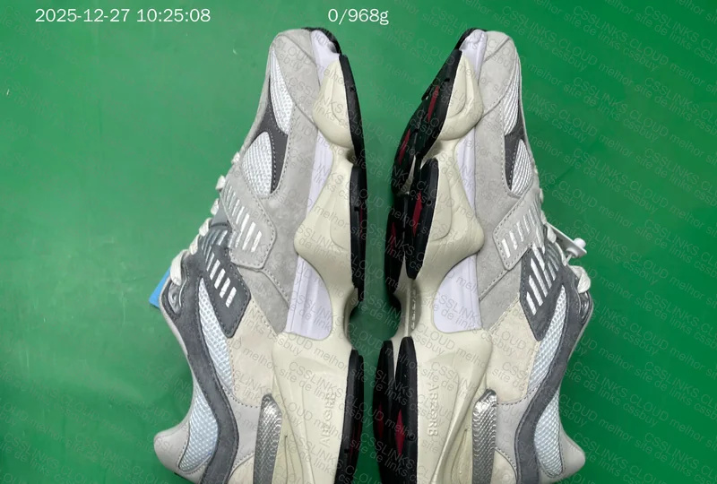 New Balance 9060 GRY/ Batch C (First Time Importing) 2