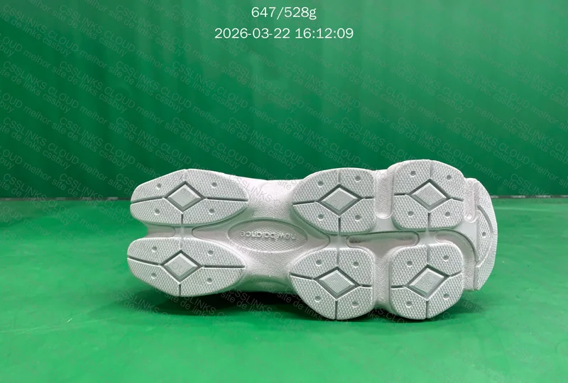 New Balance 9060 Infantil 8
