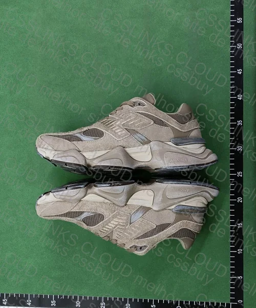 New balance 9060 Mushroom Timberwolf 4
