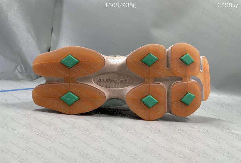 New Balance 9060 “Pink Joe Freshgoods” 3