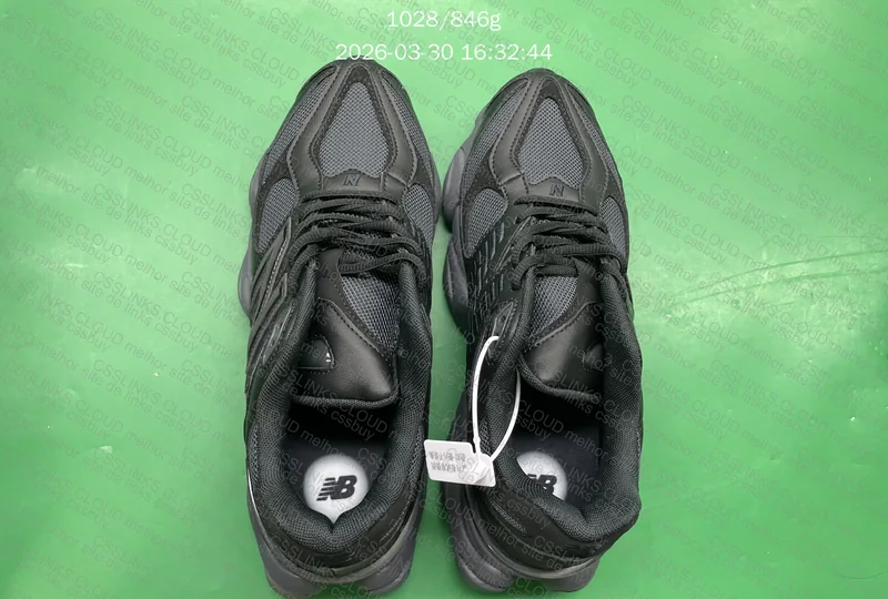 New Balance 9060 Preto (U9060NRI)