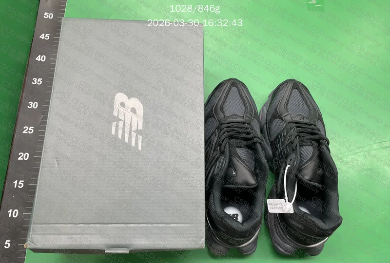 New Balance 9060 Preto (U9060NRI) 2