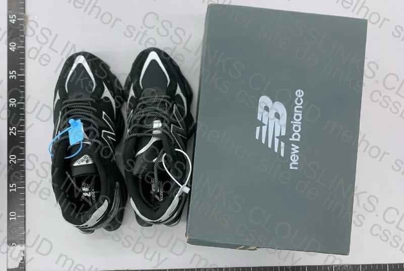 New Balance 9060 Preto/Prata