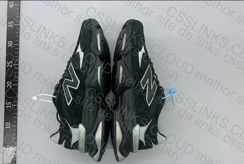 New Balance 9060 Preto/Prata 4