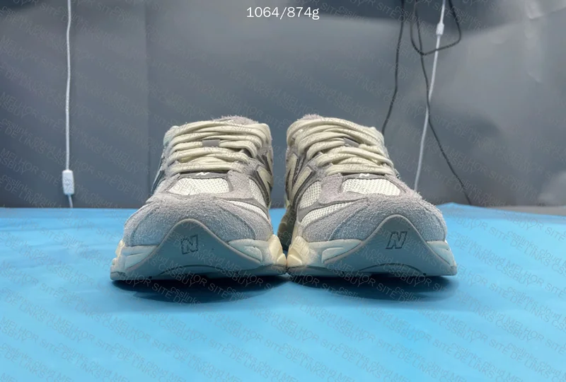 New Balance 9060 Quartz Gray 2