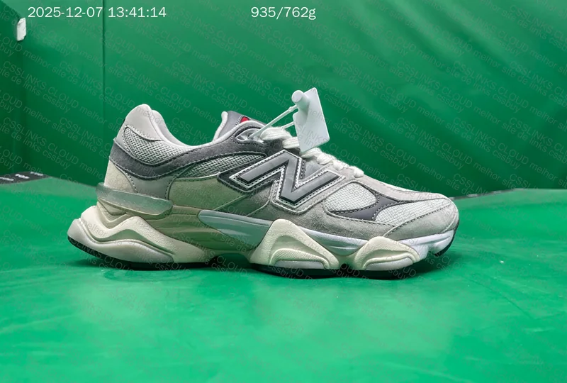 New Balance 9060 - Rain Cloud 3