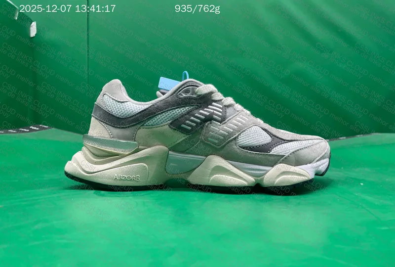 New Balance 9060 - Rain Cloud 7