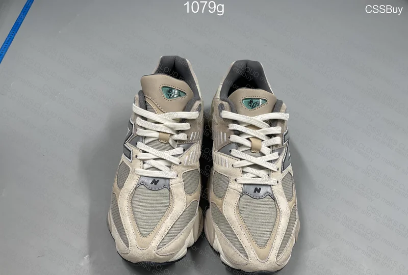 New Balance 9060 Sea Salt 2