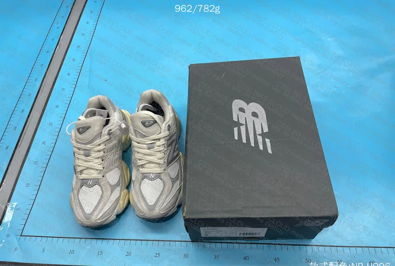 New Balance 9060 Sea Salt 9