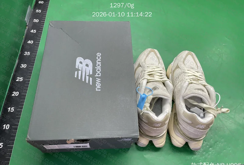 New Balance 9060 Sea Salt Brown