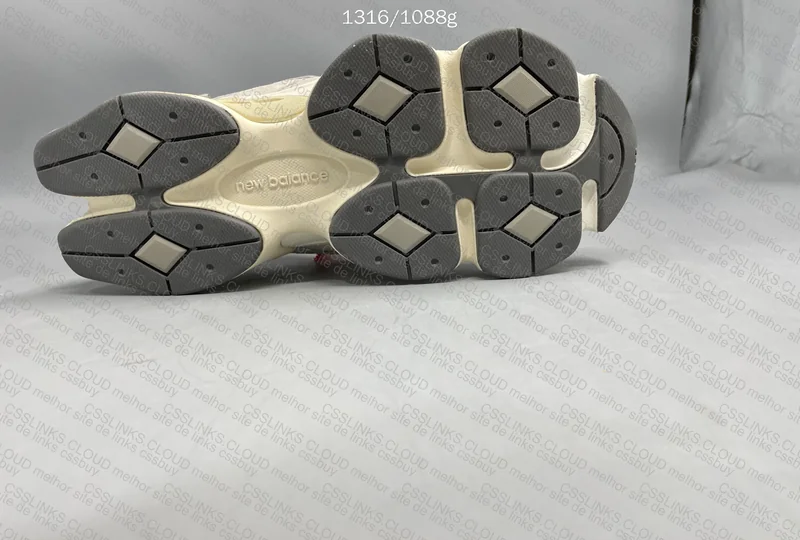 New Balance 9060 (Ta GL???)