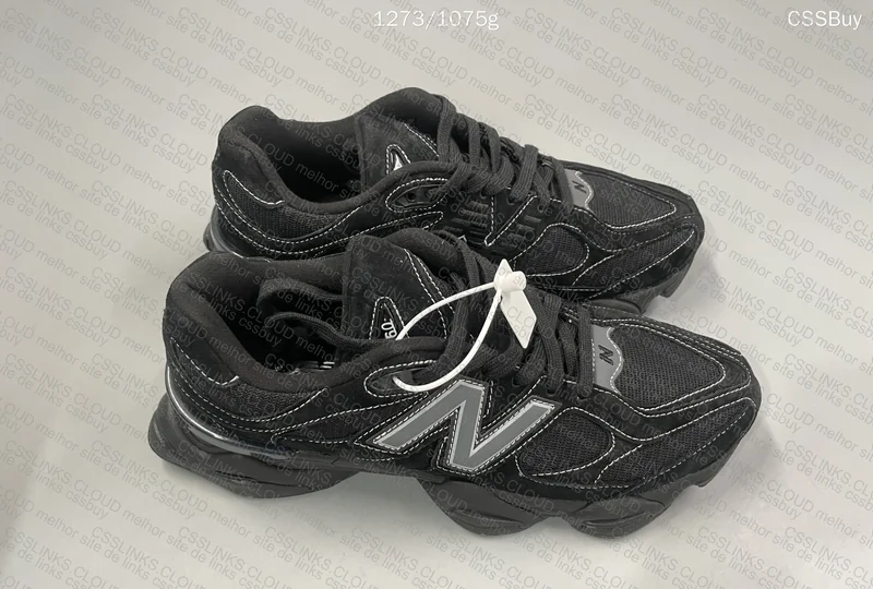 New Balance 9060 - Triple Black