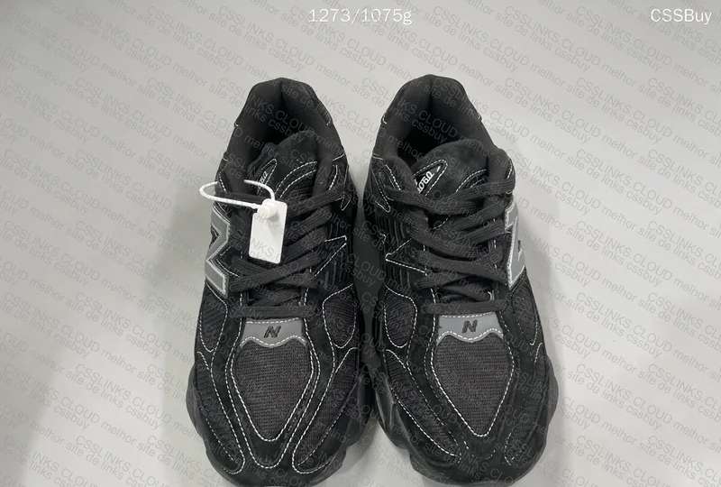 New Balance 9060 - Triple Black 2