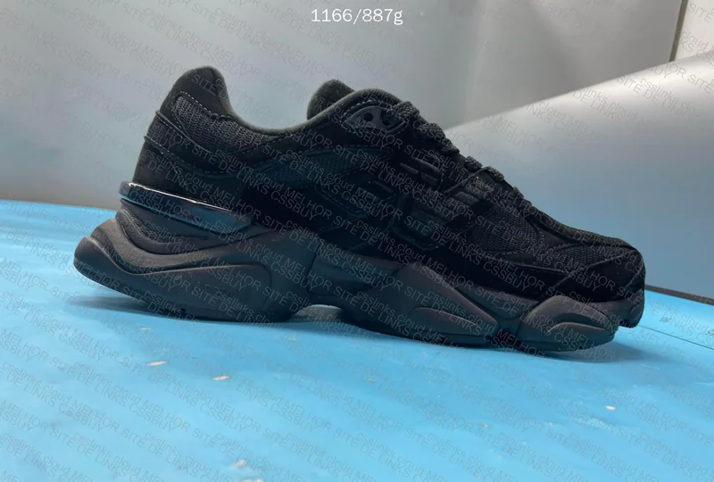 New Balance 9060 triple black 3